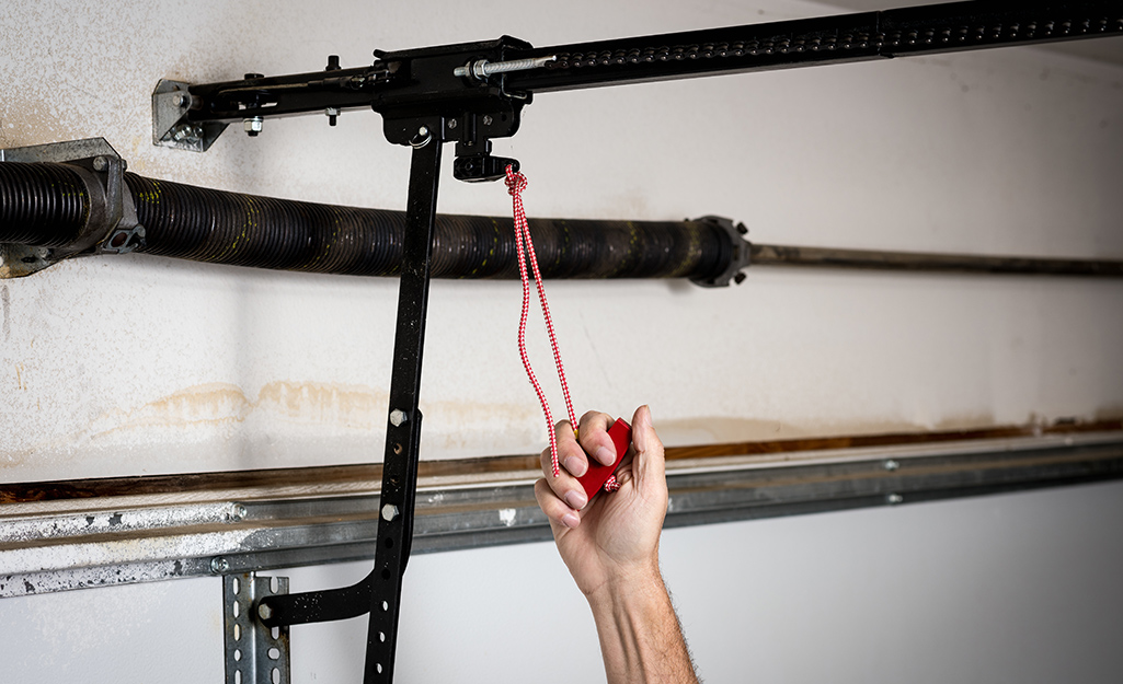 how-to-troubleshoot-a-garage-section-1.jpeg